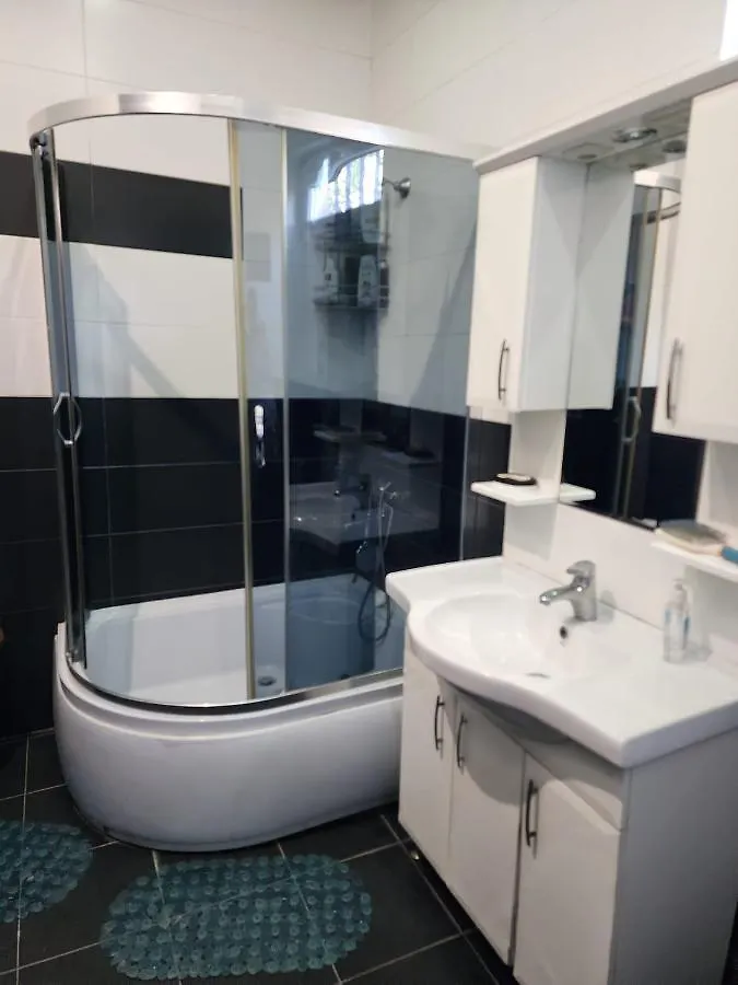 Villa Ivertubani Tbilisi Sea 0*,  Γεωργία